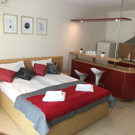 Miramar Palace -apartament 211s Apartman *